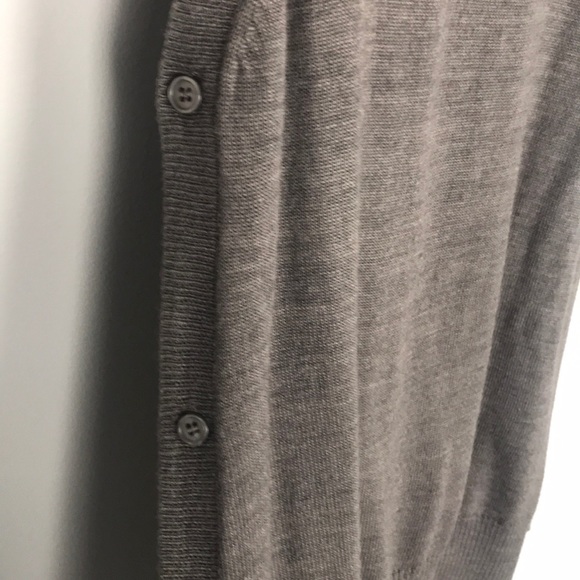 THE LIMITED Taupe/gray sleeveless tunic top - Picture 3 of 5